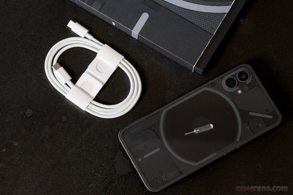 What is Nothing Phone 1 Screen Replacement Cost in Kenya?