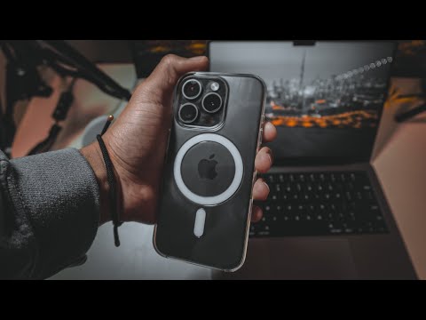 iPhone 15 Pro Clear Case with MagSafe