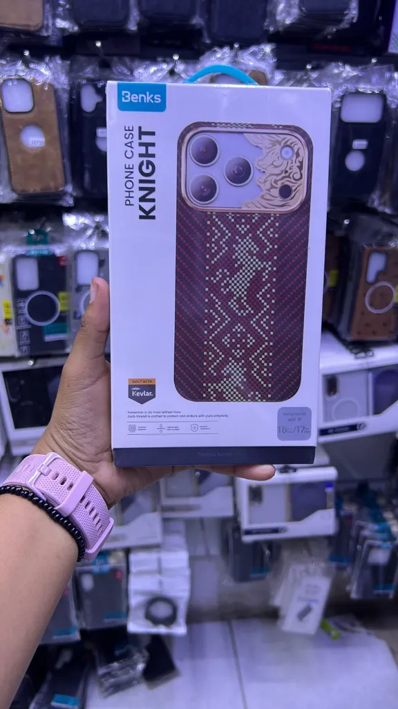 Apple iPhone 18 Pro Max Benks Knight Case