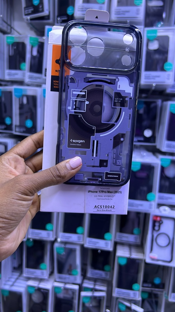 Apple iPhone 18 Pro Max Spigen Ultra Hybrid Case