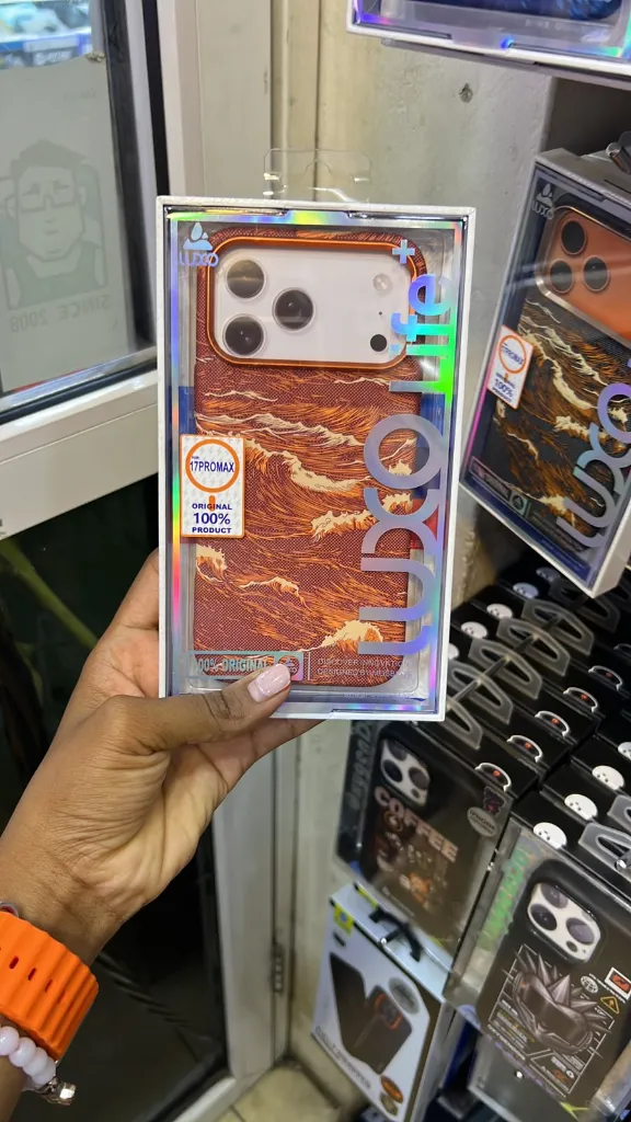 Apple iPhone 18 Pro Luxo Life Case