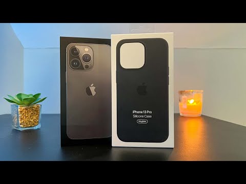 Apple iPhone 13 Pro Silicone Case with MagSafe