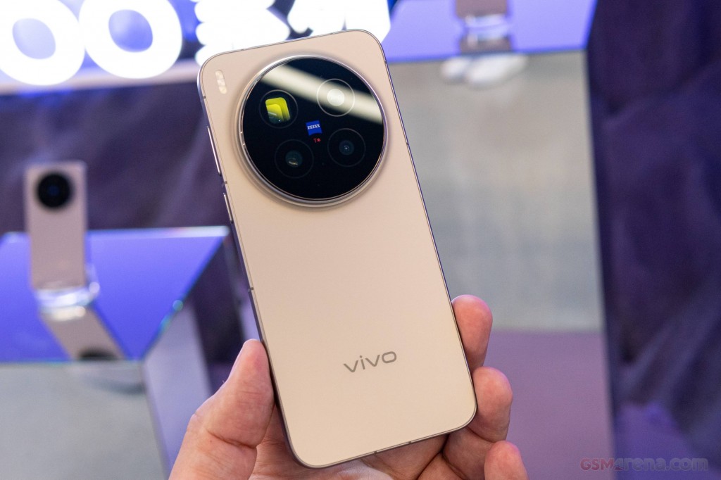 Vivo X300, 256GB 16GB RAM