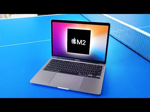 13-inch MacBook Pro M2