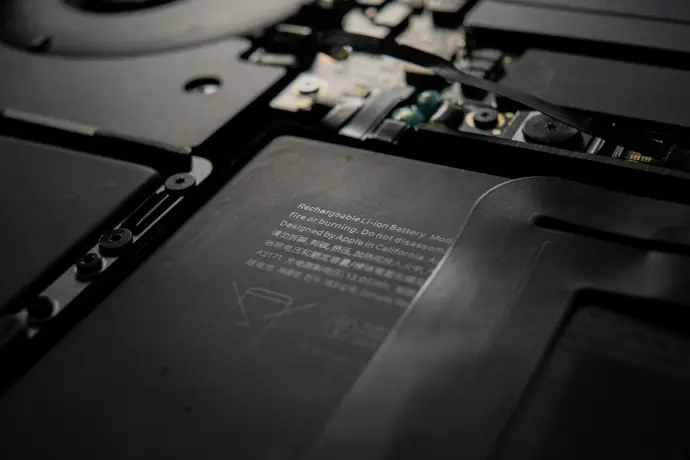 ​MacBook Pro A1990 Battery Replacement