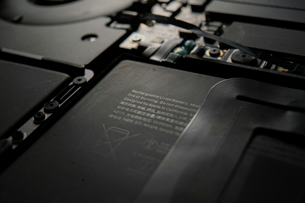 ​MacBook Pro A1425 Battery Replacement