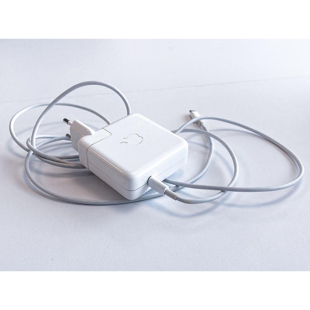 Apple MacBook Pro Charger