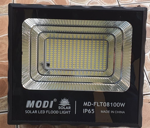 Modi 100W Solar Flood Light